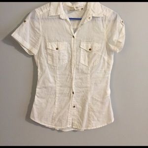 ISO H&M white shirt